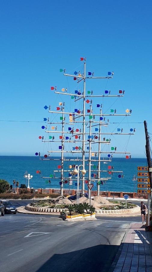 Victoria Luxury Beachfront Apartment In Benalmadena Costa エクステリア 写真