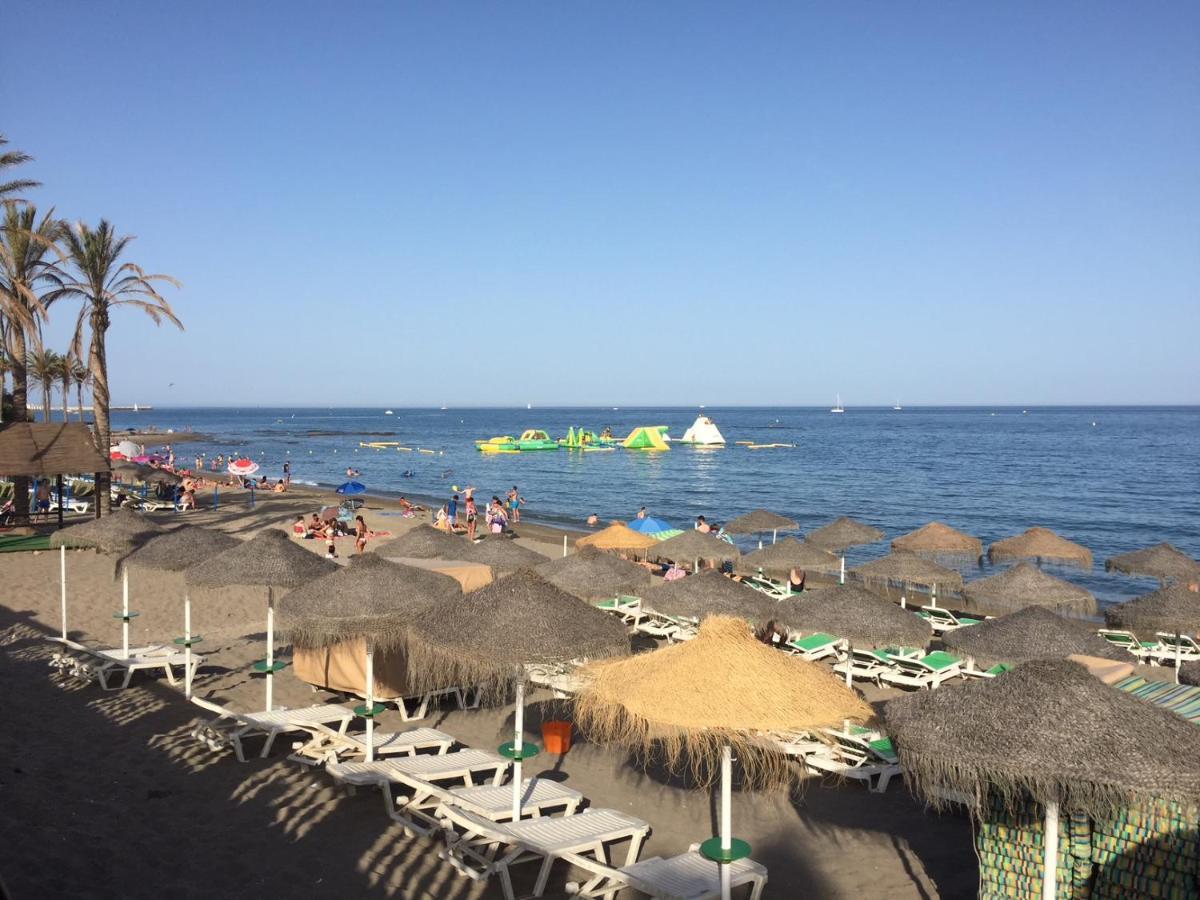 Victoria Luxury Beachfront Apartment In Benalmadena Costa エクステリア 写真