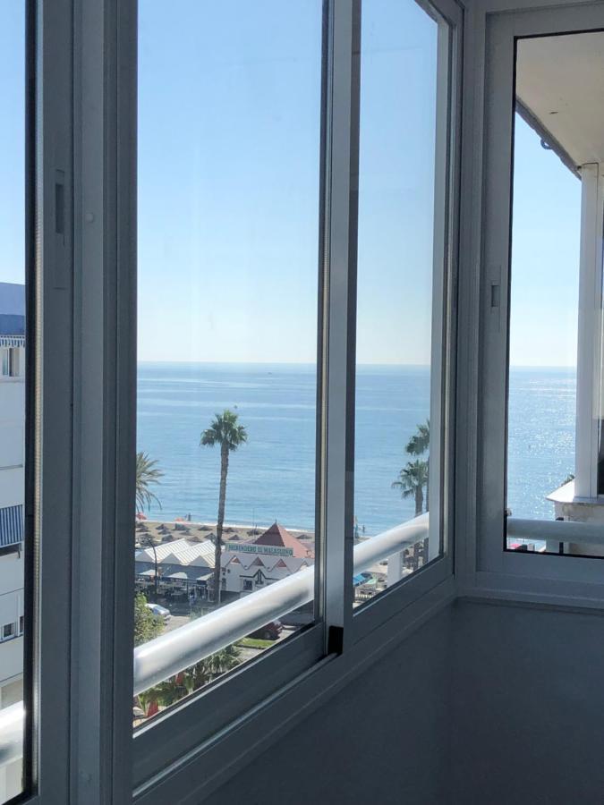 Victoria Luxury Beachfront Apartment In Benalmadena Costa エクステリア 写真